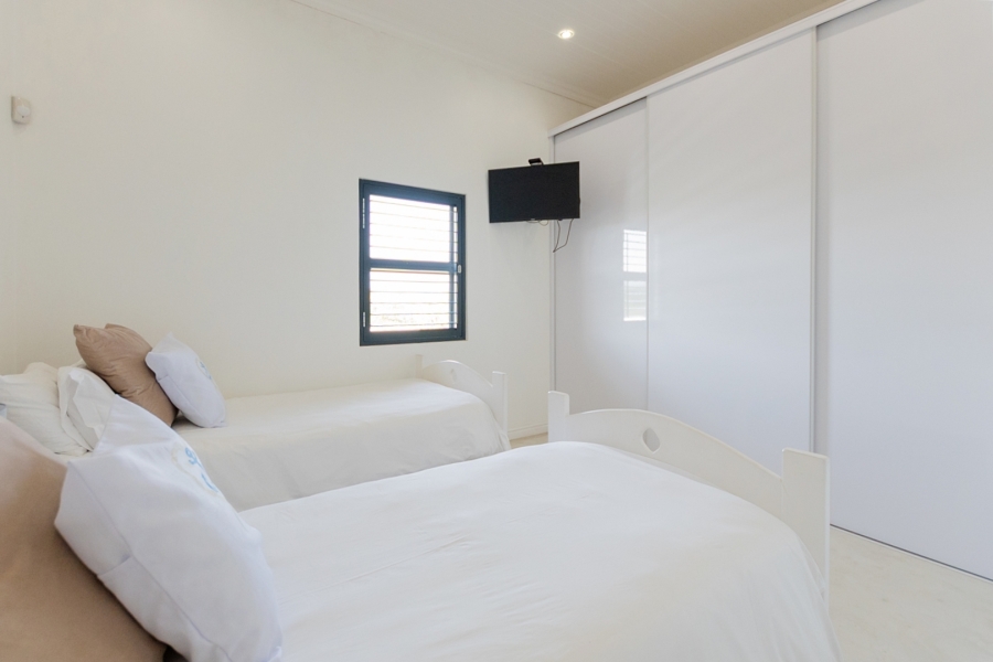 4 Bedroom Property for Sale in Jacobsbaai Western Cape